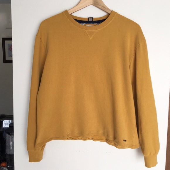 denim and flower sweater